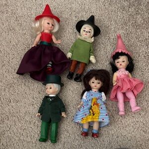 5 McDonald’s Wizard of Oz Happy Meal dolls all played with good condition